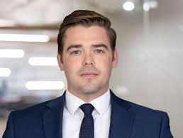 Ben Carney's Instagram, Twitter & Facebook