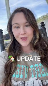 Summer Clayton Shaving