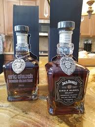 Jack Daniel S Single Barrel Select Cigars And Whiskey Jack Daniels Bottle Jack Daniels Whiskey Bottle