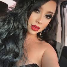 Miriam Munguia's Instagram, Twitter & Facebook