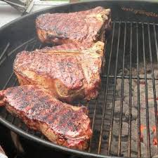 Smoked Bacon Wrapped Onion Rings Spicy Sriracha Onion Rings Recipe Grilling Recipes Grilled Steak Recipes How To Grill Steak