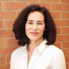 Estela Wolfe's Instagram, Twitter & Facebook