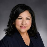 Mindy Rios's Instagram, Twitter & Facebook