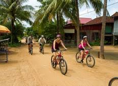 Indonesia is a sprawling island archipelago, stretching from the indian ocean to the west and the pacific ocean in the east. 5 Best Bicycle Tours In Indonesia Biggest Selection Best Prices Tourradar