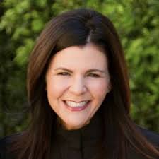 Harbor View Homes Agents, 17 Compass Real Estate Agents