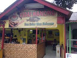 Seafood Resto Di Daerah Taman Mini Ikan Bakar Ikan