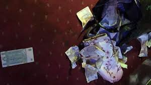 Convert moldovan leus to euros with a conversion calculator, or leus to euros conversion tables. Agora A Jefuit O Pe Mama De 30 000 De Lei È™i 250 Euro Apoi A Plecat La Cazino Cu SacoÈ™a PlinÄƒ Cu Bani Foto