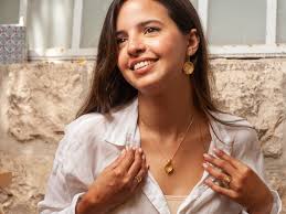 Unique Gold Medallion 14k Pendant, Gold Necklace for Women, Gifts for  Women, 14k Hammered Gold Necklace, Israeli Jewelry