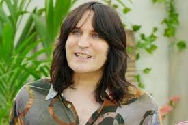 Bake Off star Noel Fielding's quiet life in Deal, artistic passions and