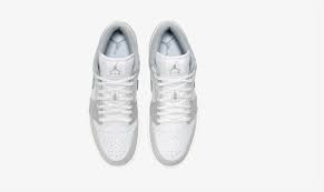 We are sourcing air jordans for this landmark the air jordan collection curates only authentic sneakers. Neues Air Jordan 1 Modell Ist Von Berlin Inspiriert Gq Germany