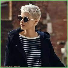 Frauen Frisuren Kurz Super Kurze Graue Haare Kurze Frisuren Frisuren Manner Fur Rundes Ge Kurze Graue Haare Frisuren Freche Kurze Haare