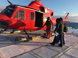 El presidente de colombia, iván duque, y sus ministros del interior y de defensa salieron ilesos este viernes de un atentado a tiros contra el helicóptero presidencial. Fuerza Aerea De Chile Ø¯Ø± ØªÙˆÛŒÛŒØªØ± Helicoptero Bell 412 Fach De Dotacion Base Aerea Antartica Presidente Eduardo Frei Realizo Evacuacion Aeromedica Desde Base Coreana King Sejong Hasta Aerodromo Tte Marsh De Un