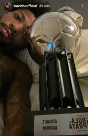 19 ↗ 39 controle de bola. Marinho Ganha Bola De Prata Pelo Brasileirao 2020 Diario Do Peixe