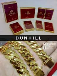 Siluet tipis memberikan ilusi yang anggun, ditambah detail kristal kecil yang cantik. Nama Nama Gelang Emas Popular Blog Sihatimerahjambu