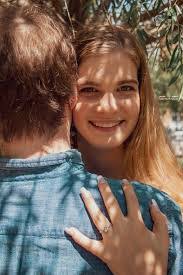 Victoria Setzer's Instagram, Twitter & Facebook