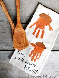 If you or a mom you love likes to wear scarves, this hanging scarf holder is a great gift! 11 Cheap Mother S Day Gift Ideas Mom Really Wants
