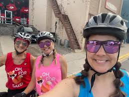 Shady yard for camping in Estherville?