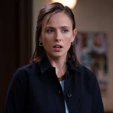 Jameela Jamil Responded To 'Gossip Girl's Joke About Her