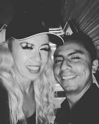 Hump-day Dump-day @thestrangernyc 🎰#getstrangerwithme There's no place  like home #homeiswheretheheartis —> once strangers, now  family❤️#arewethereyet come play this Fri/Sat 11p-late 📸3  @thesunturnedblue ⭐️ing @daniel_davidowitz @_izthewiz_ @angel ...