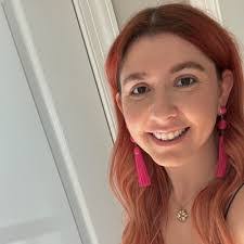 Marissa Schreiber's Instagram, Twitter & Facebook