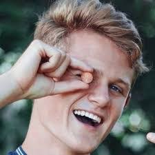 Matthew Trahan's Instagram, Twitter & Facebook