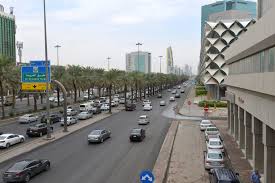 وهي مقر إمارة منطقة الرياض حسب التقسيم الإداري للمناطق السعودية. Ø§Ù„Ø³Ø¹ÙˆØ¯ÙŠØ© 3 ÙˆØ§ÙØ¯ÙŠÙ† Ø®Ø·ÙÙˆØ§ Ù…Ù‚ÙŠÙ…Ø© ÙˆØ§Ø¨ØªØ²ÙˆØ§ Ø°ÙˆÙŠÙ‡Ø§ ÙÙŠ Ø¨Ù„Ø§Ø¯Ù‡Ø§ Ù‚Ø¨Ù„ Ø¶Ø¨Ø·Ù‡Ù… Cnn Arabic