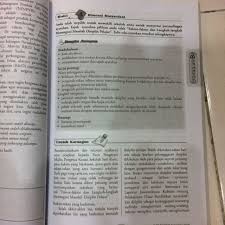 Teks bacaan yang mengisahkan tentang perjalanan hidup tentu sering anda temui di berbagai tempat. Bahasa Melayu Contih Karangan Textbooks On Carousell