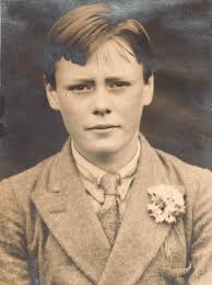 Hi Sue.I'm originally an Hitchman from Blockley not sure Donald was a  relation but I'll check it out.Thanks