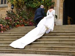 Die hochzeit von prinzessin eugenie war dann auch voller privater momente, inklusive eines starken statements der braut. Prinzessin Eugenies Hochzeit Die Besten Bilder Freundin De