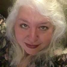 Laura Altergott's Instagram, Twitter & Facebook