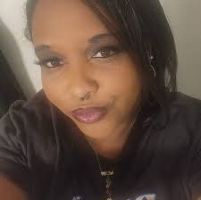 Aubrey Anderson-Emmons is here for Lily's unhinged one-liners