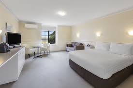 Connect with southern right motor inn at raglan parade, warrnambool, vic. Official Site Best Western Olde Maritime