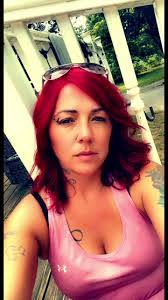 Mandy Baer's Instagram, Twitter & Facebook