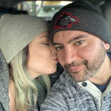 Good pizza delivery near Midway Airport?