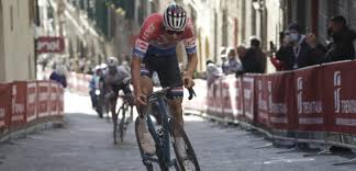 Vincenzo nibali says riders should switch off bike computers following mathieu van der poel s strade bianche win sixty plus cycling from sixtypluscycling.com mathieu van der poel strade bianche 2021. Alpecin Fenix Geeft Data Van Der Poel Uit Strade Bianche Vrij Wielerflits
