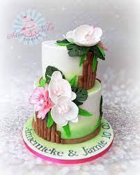 10 Jaar Getrouwd Dat Verdient Een Taart 10 Jaar Geleden Zijn Ze Getrouwd In De Orchideeenhoeve Daar Is Deze Taart Ook Op Geinspireerd Door Vrienden Best