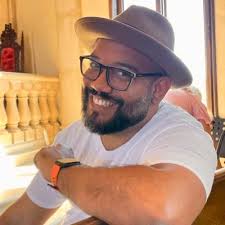 🏳️‍🌈Victor Armando 🏳️‍🌈 (@VictorYns)