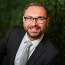 Susan Berryman's Instagram, Twitter & Facebook