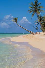 Bus broke down and last day with journey fam in nica. Geniesse Die Ruhe Der Menschenleeren Strande Auf Den Corn Islands Strand Mittelamerika Tourismus