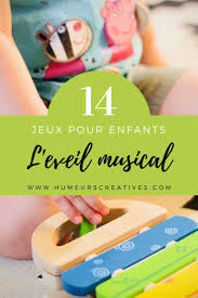 L Eveil Musical Avec Des Tout Petits Musical Musique Bebe Jeux Enfants