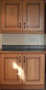 The cabinets were sourced from medallion cabinetry, while the hardware is polished nickel. Approx 6yrs Old Rustic Farmhouse Kitchen With Solid Oak Doors And Appliances