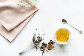 Manfaat teh chamomile yang lainnya yakni untuk mengatasi masalah peradangan. Jenis Teh Herbal Yang Paling Memiliki Banyak Manfaat