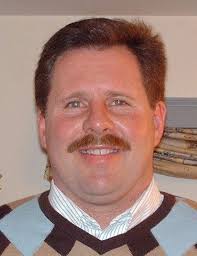 Hampton Falls man killed by bull