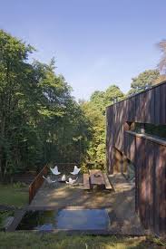 En Images Une Maison Moderne Extraordinaire En Pente Raide Maison Moderne Jardin En Pente Plan De Maison Terrain En Pente
