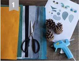 Tissus foret, hibou, pomme de pin. Voici Comment Bricoler Des Hiboux En Pommes De Pin Facilement Pomme De Pin Creations D Automne Creations Estivales