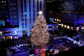 Rockefeller Center Christmas Tree En Route To Nyc