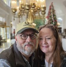 ✨ Come stroll through the magic at the Stewart Family Christmas  Lights—millions of lights, Christmas joy, and holiday fun waiting for you!  Now open every day through January 3rd! 🎅 Santa appears