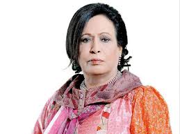 وتعد من أبرز فنانات الخليج وبجانب كونها ممثلة، فإن لها محاولات شعرية ولديها القدرة على كتابة القصص و السيناريوهات حيث قامت بكتابة العديد من الأعمال التلفزيونية، ولها ديوان شعر. Ø§ÙØ³ØªÙØ±Ø§Ù Ø­ÙØ§Ø© Ø§ÙÙÙØ¯ Nasle4 Com