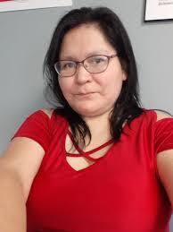 Sherry Tinsley's Instagram, Twitter & Facebook