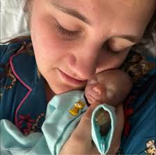 where to cash winning lotto ticket?